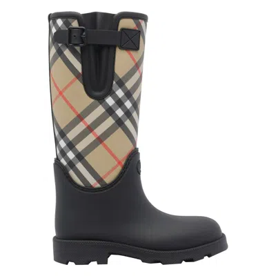 Burberry Women Marsh Stamp Rubber Boots In Black