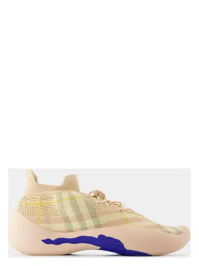 BURBERRY WOMEN'S NEPTUNE PINK CHECKED BOOTS