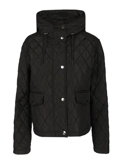 Burberry Quilted Hooded Jacket Front Pockets In Black