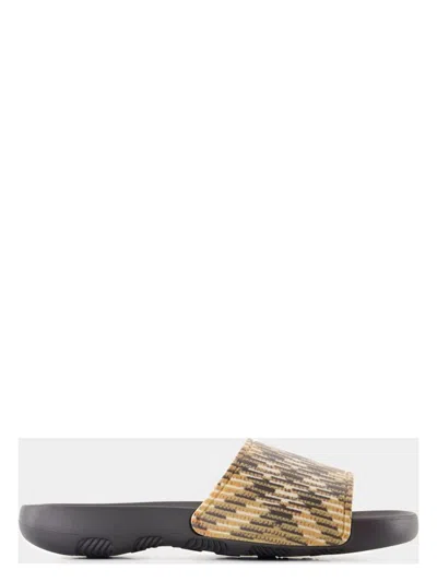 BURBERRY WOMEN'S RUGGED OUTDOOR SANDALS | SIZE 40 | 8102139