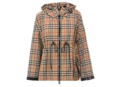 Pre-owned Burberry Women's Traditional Check Print Jacket In Beige