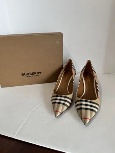 Pre-owned Burberry Women's Vintage Check Pumps Sz 38.5 & 39 In Multicolor