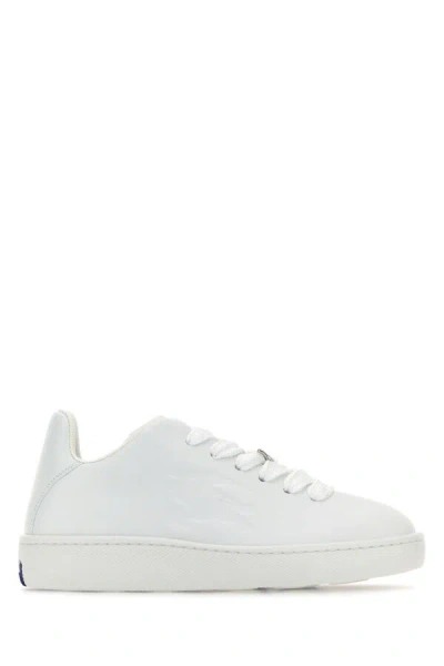 BURBERRY BURBERRY WOMEN WHITE LEATHER SNEAKERS