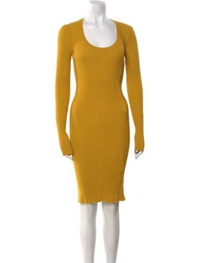 Pre-owned Burberry Wool Knee-length Dress W/ Tags In Yellow