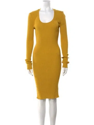 Pre-owned Burberry Wool Midi Length Dress W/ Tags In Yellow