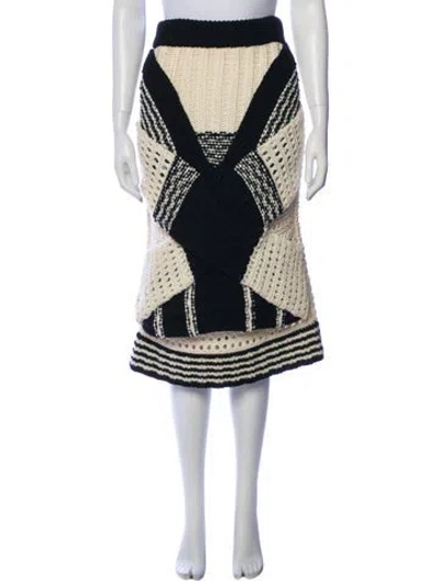 Pre-owned Burberry Wool Midi Length Skirt In White
