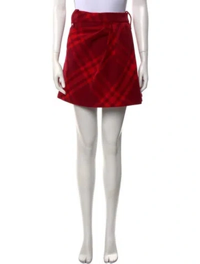 Pre-owned Burberry Wool Mini Skirt In Red