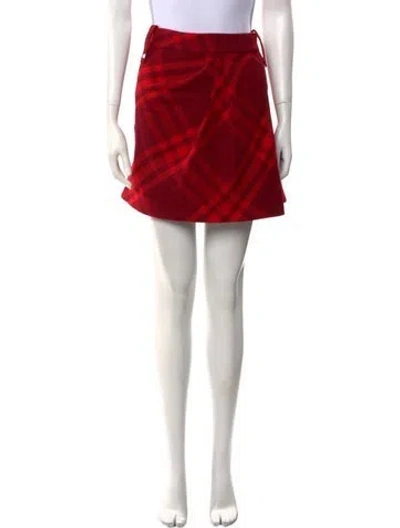 Pre-owned Burberry Wool Mini Skirt In Red