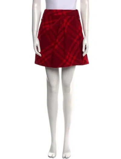 Pre-owned Burberry Wool Mini Skirt In Red