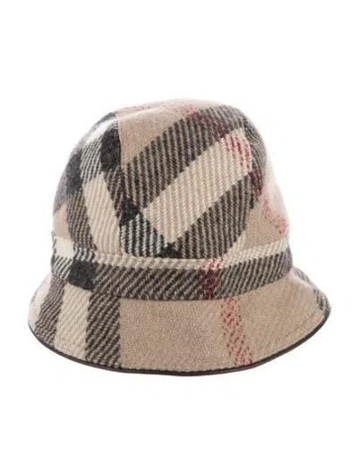 Pre-owned Burberry Wool Patterned Cloche Hat