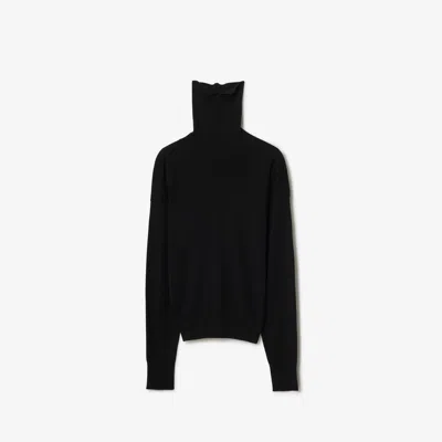 Burberry Turtleneck Sweater In Black