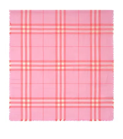 Burberry Wool-silk Reversible Check Scarf In Pink