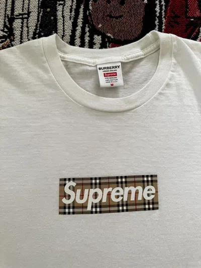 Pre-owned Burberry X Supreme Burberry - Box Logo Tee In White