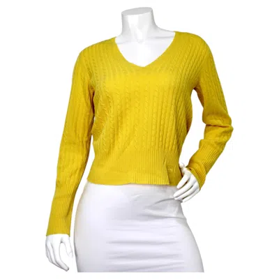 Pre-owned Burberry Yellow Cable-knit Cashmere V-neck Sweater