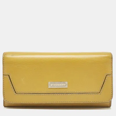 Pre-owned Burberry Yellow Leather Continental Wallet