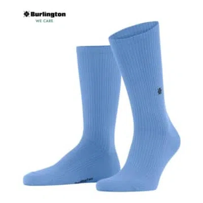 Burlington Boston Morning Sky Socks In Blue