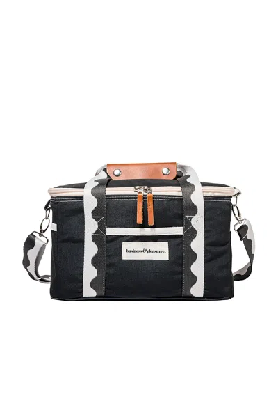 Business & Pleasure Premium Cooler In Black