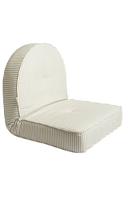 BUSINESS & PLEASURE RECLINING PILLOW LOUNGER