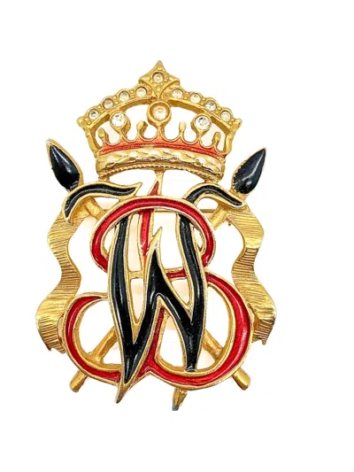Pre-owned Butler & Wilson Vintage 1980s Heraldic Coat Arms Brooch In Gold