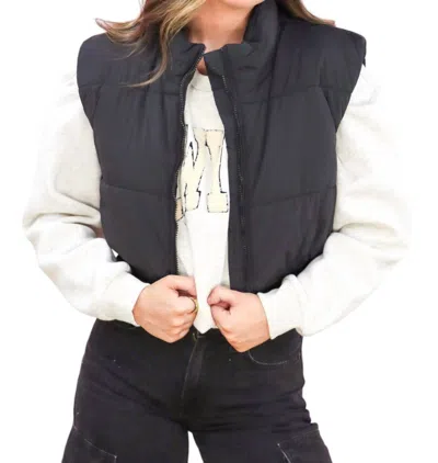 Buttermelon Zip-up Crop Puffer Fall Vest In Black