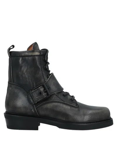 Buttero Ankle Boots In Black