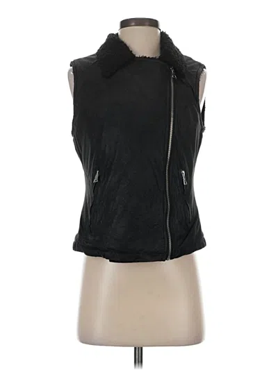 Pre-owned Buttons Vest In Black