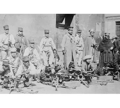 Buyenlarge Machine Gunners In Mexico City - Photograph Print In Black;white