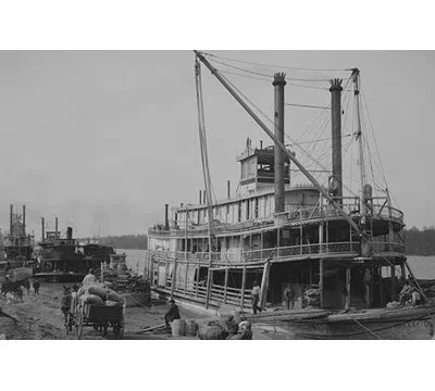 Buyenlarge Paddle Wheeler At Levee At Vicksburg Mississippi - Photograph Print In Black;white