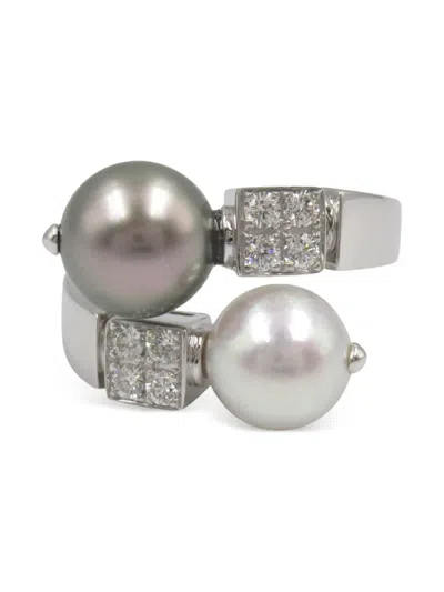 Pre-owned Bvlgari 2010s 18k White Gold Lucia Pearl And Diamond Ring In Silver