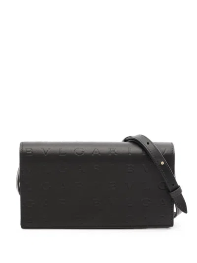 Pre-owned Bvlgari 2010s Infiniteum Embossed-logo Shoulder Bag In ブラック