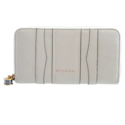 Pre-owned Bvlgari Ivory Leather Long Wallet (bi-fold) () In White