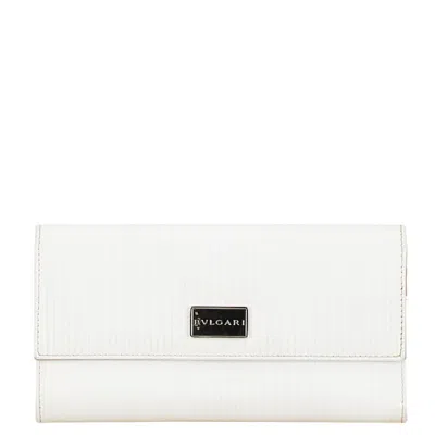 Pre-owned Bvlgari White Leather Long Wallet (bi-fold) ()