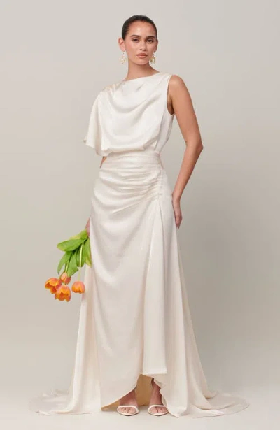 Bwldr Harmony Gown In White