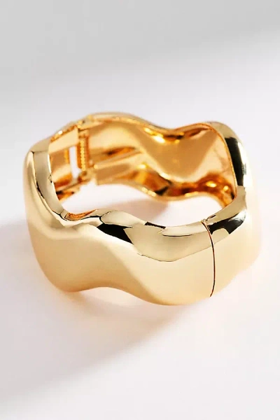 By Anthropologie Chunky Wavy Bracelet In Gold