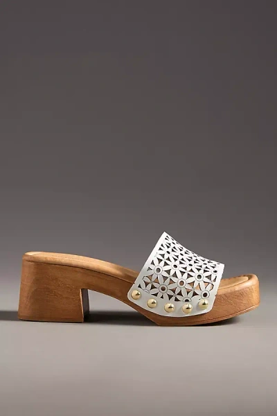 By Anthropologie Floral Peep-toe Clog Sandals In White