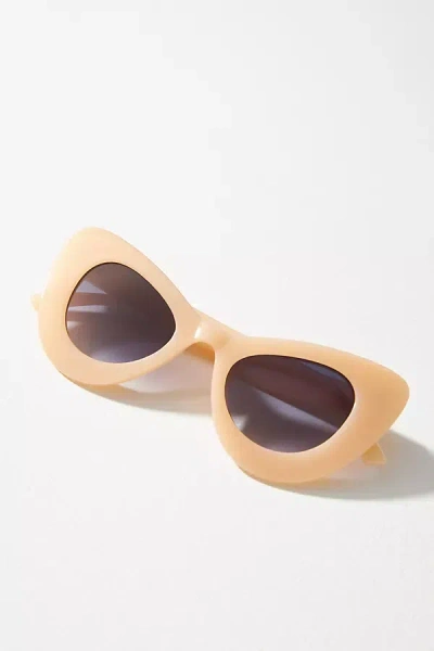By Anthropologie Oversized Curvy Cat-eye Sunglasses In White