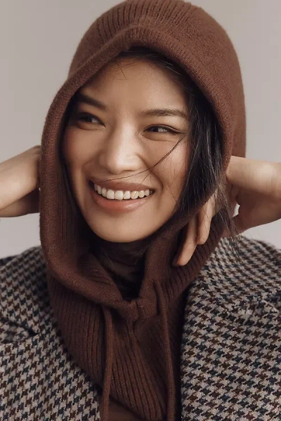 By Anthropologie Ribbed Knit Hood In Brown