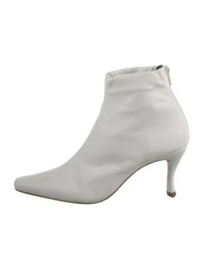 Pre-owned By Far Leather Boots In White