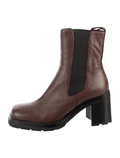 Pre-owned By Far Leather Chelsea Boots In Black/brown
