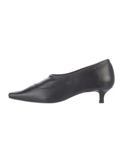 Pre-owned By Far Leather Pumps In Black