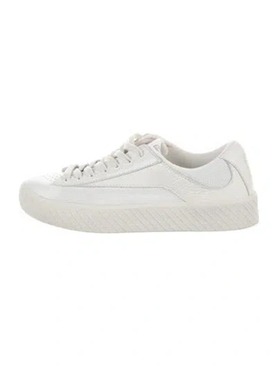 Pre-owned By Far Sneakers In White