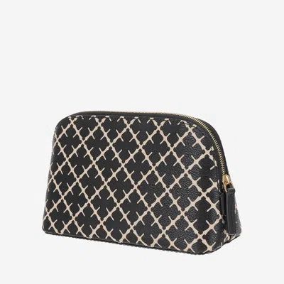 By Malene Birger 