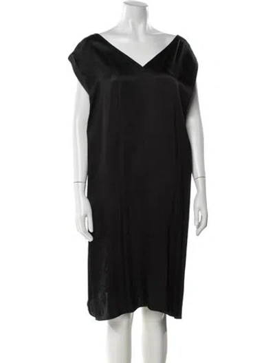 Pre-owned By Malene Birger V-neck Knee-length Dress In Black