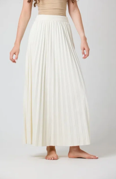 BY TESS COLLECTION BY TESS COLLECTION LUCKY SKIRT