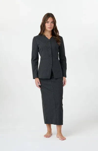 By Tess Collection Maeve Pinstripe Tailored Back Slit Pencil Skirt In Charcoal Pinstripe