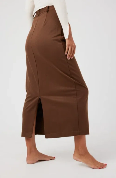 By Tess Collection Milani Skirt In Brown