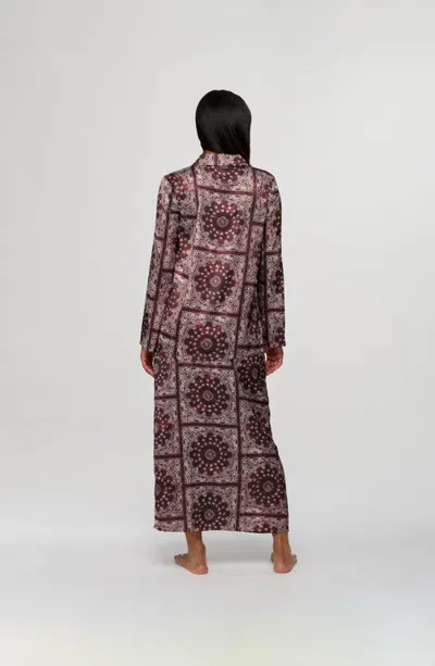 By Tess Collection Sadie Relaxed Lapel Collar Statement Button Blouse In Burgundy