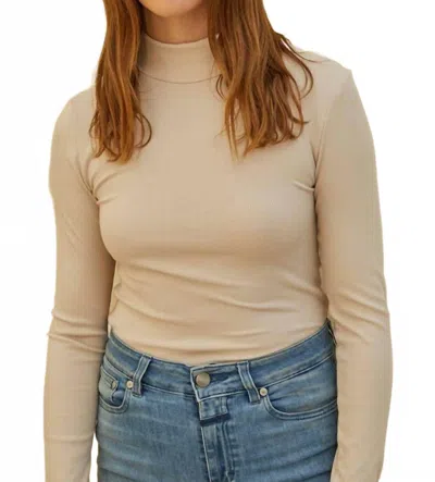 By Together Every Layer Top In Taupe In Pink