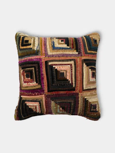By Walid 19th-century Log Cabin Patchwork Damask Cushion (16.5in/42cm) In Brown