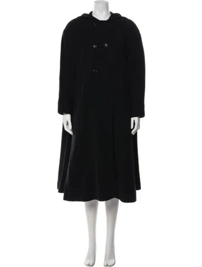 Pre-owned Byblos Coat In Black